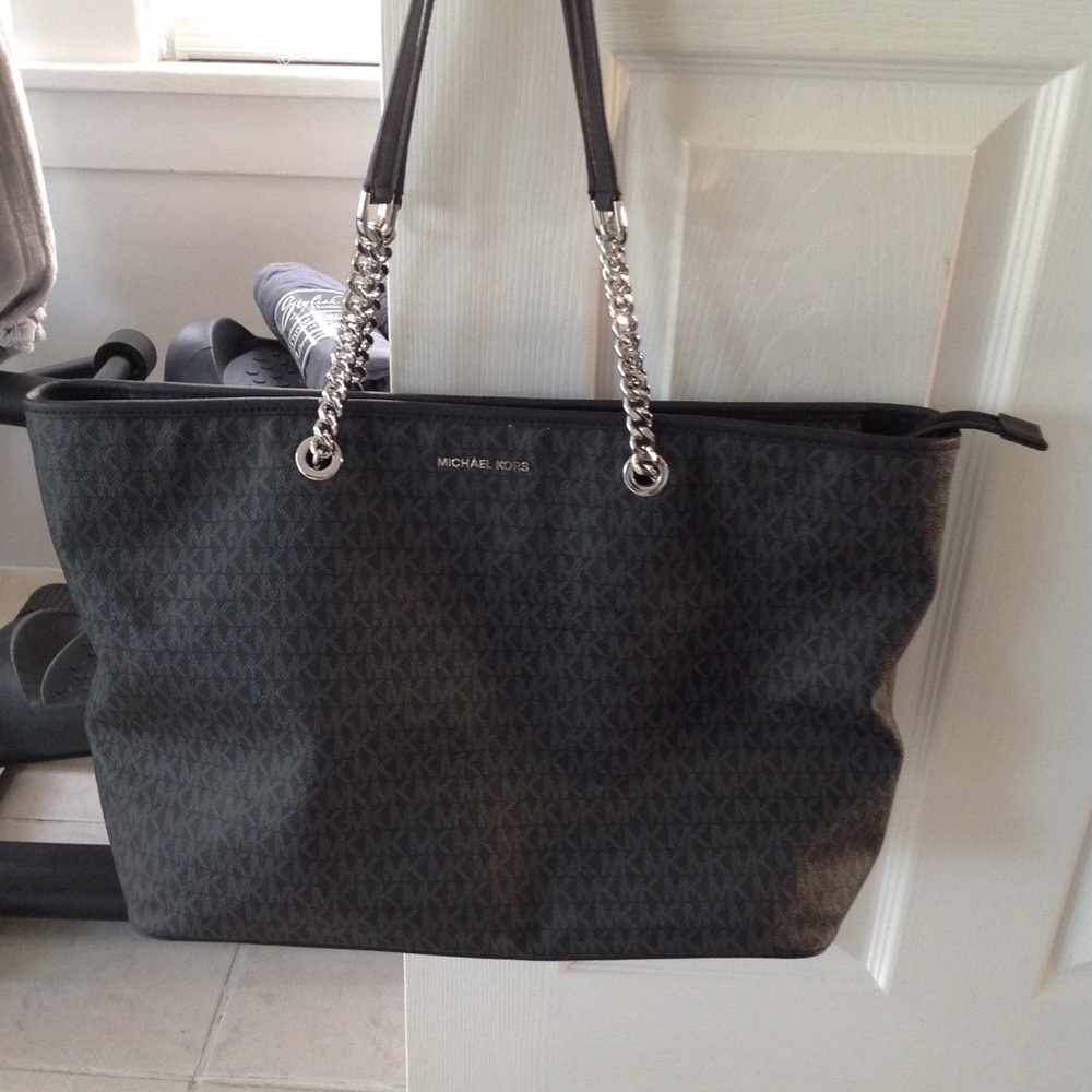 Michael Kors bag